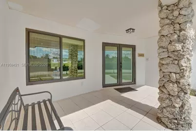 16653 Golfview, Weston, FL 33326 - Photo 8