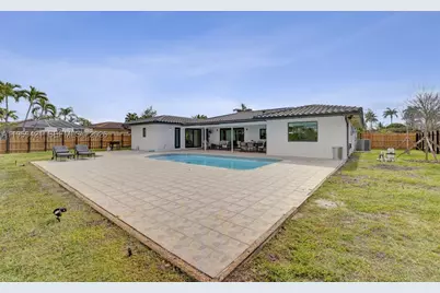 16653 Golfview, Weston, FL 33326 - Photo 64