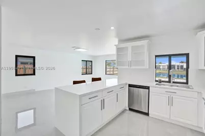 16653 Golfview, Weston, FL 33326 - Photo 20