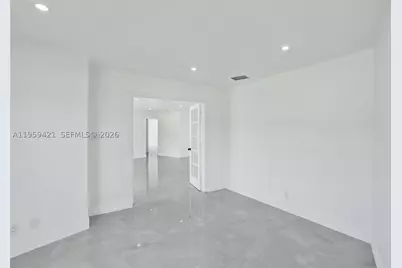 16653 Golfview, Weston, FL 33326 - Photo 12