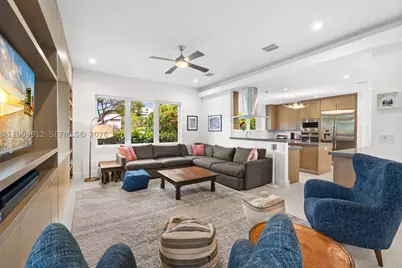 4595 N Jefferson, Miami Beach, FL 33140 - Photo 2