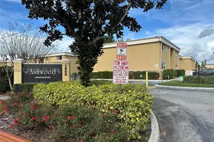 1000 Lake Of The Woods, Other Fl City, FL 32730 - Photo 2