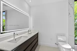 620 Solar Isle, Fort Lauderdale, FL 33301 - Photo 68