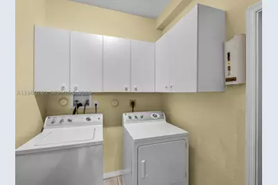4209 Pinewood, Weston, FL 33331 - Photo 32