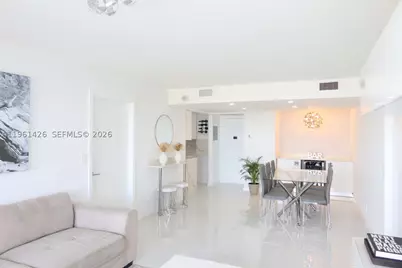20301 W Country Club #1422, Aventura, FL 33180 - Photo 10