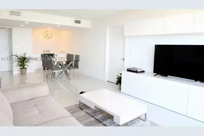 20301 W Country Club #1422, Aventura, FL 33180 - Photo 8