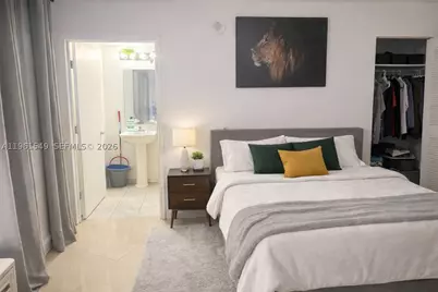 1 Glen Royal #1404, Miami, FL 33125 - Photo 4