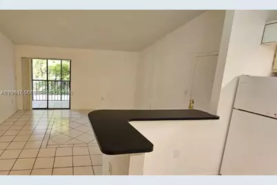 18965 NW 62nd #202, Hialeah, FL 33015 - Photo 6