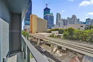 121 NE 5th, Miami, FL 33132 - Photo 20