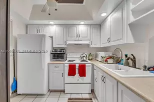 469 N Pine Island, Plantation, FL 33324 - Photo 14
