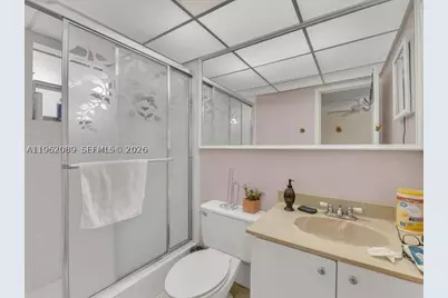 469 N Pine Island #B305, Plantation, FL 33324 - Photo 20