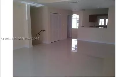 18402 NE 27 #124, Aventura, FL 33160 - Photo 4