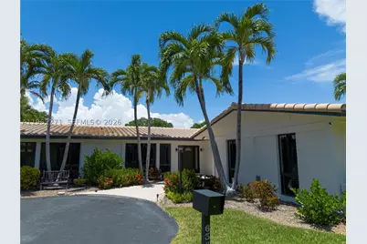 636 Hibiscus, Hallandale, FL 33009 - Photo 14