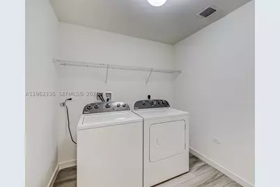 999 SW 1st #1916, Miami, FL 33130 - Photo 20