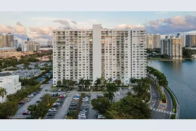 2801 NE 183rd #1607W, Aventura, FL 33160 - Photo 18
