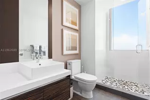 1100 Biscayne, Miami, FL 33132 - Photo 6
