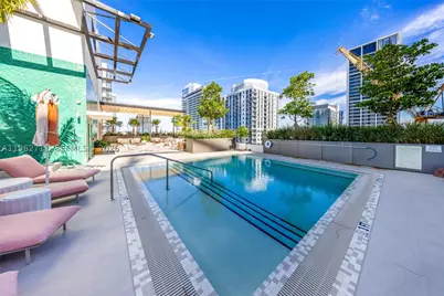 11 NE 6th #1208, Miami, FL 33132 - Photo 18