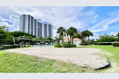3300 NE 191st #1807, Aventura, FL 33180 - Photo 16