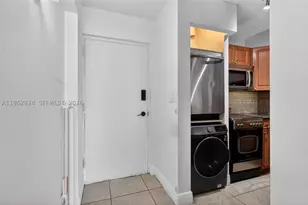 134 SW 7th, Miami, FL 33130 - Photo 6