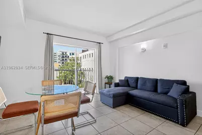 134 SW 7th #404, Miami, FL 33130 - Photo 4