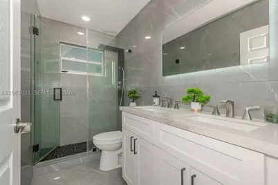 200 SW 69th, Pembroke Pines, FL 33023 - Photo 14