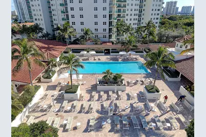 20000 E Country Club #716, Aventura, FL 33180 - Photo 46