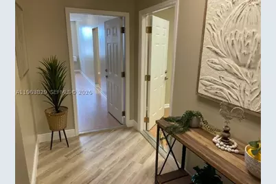 45 Curtiss, Miami Springs, FL 33166 - Photo 6