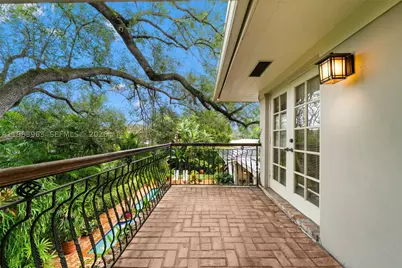 1255 Algardi, Coral Gables, FL 33146 - Photo 40