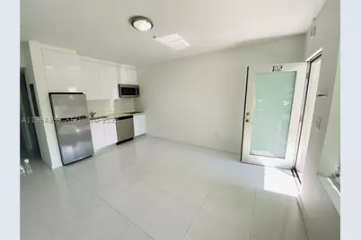 801 15th #102, Miami Beach, FL 33139 - Photo 6
