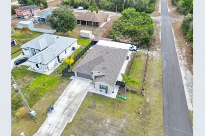 2707 2nd St SW, Other Fl City, FL 33976 - Photo 6