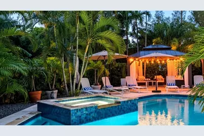 6180 Pine Tree, Miami Beach, FL 33140 - Photo 4
