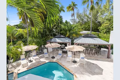 6180 Pine Tree, Miami Beach, FL 33140 - Photo 46