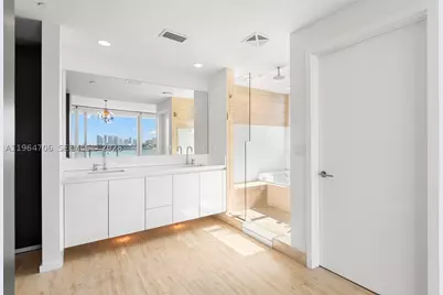 1470 16th #501, Miami Beach, FL 33139 - Photo 14