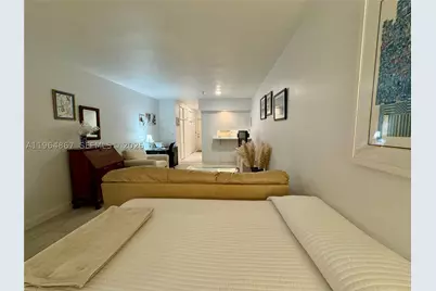 6580 Santona #A38, Coral Gables, FL 33146 - Photo 12