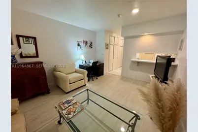 6580 Santona #A38, Coral Gables, FL 33146 - Photo 16