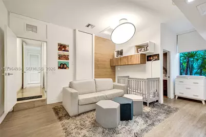 1662 Diplomat, Miami, FL 33179 - Photo 28