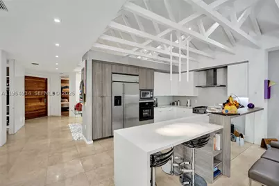 1662 Diplomat, Miami, FL 33179 - Photo 8