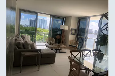 16385 Biscayne #507, North Miami Beach, FL 33160 - Photo 8