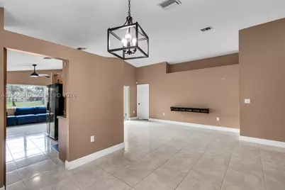 14734 Via Tivoli, Davie, FL 33325 - Photo 8