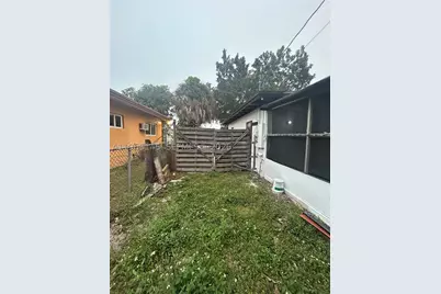 1080 NW 121st, North Miami, FL 33168 - Photo 34