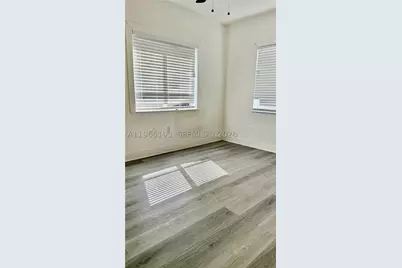 2238 NW 5th #1, Miami, FL 33125 - Photo 8