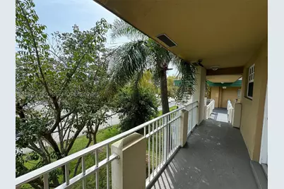 5500 SW 77th #305, Miami, FL 33155 - Photo 16