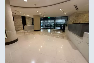 2555 Collins #2006, Miami Beach, FL 33140 - Photo 16