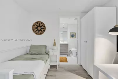 121 NE 34th #2205, Miami, FL 33137 - Photo 54