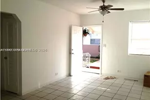 1903 Thomas, Hollywood, FL 33020 - Photo 1