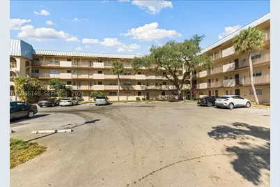 6301 N Fall Circle #213, Lauderhill, FL 33319 - Photo 6