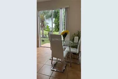 17720 NW 73rd #105, Hialeah, FL 33015 - Photo 18