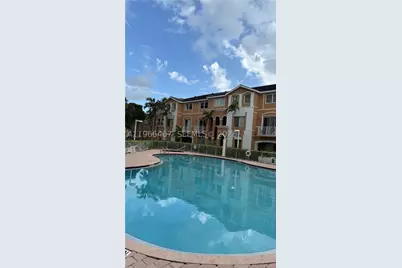 17720 NW 73rd #105, Hialeah, FL 33015 - Photo 26