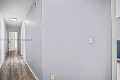 2167 Hacienda, Weston, FL 33327 - Photo 24