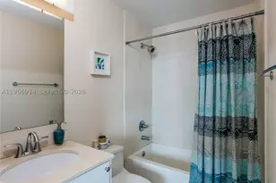 60 SW 13th, Miami, FL 33130 - Photo 20